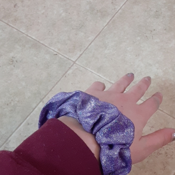 Scrunchie - Picture 2 of 2